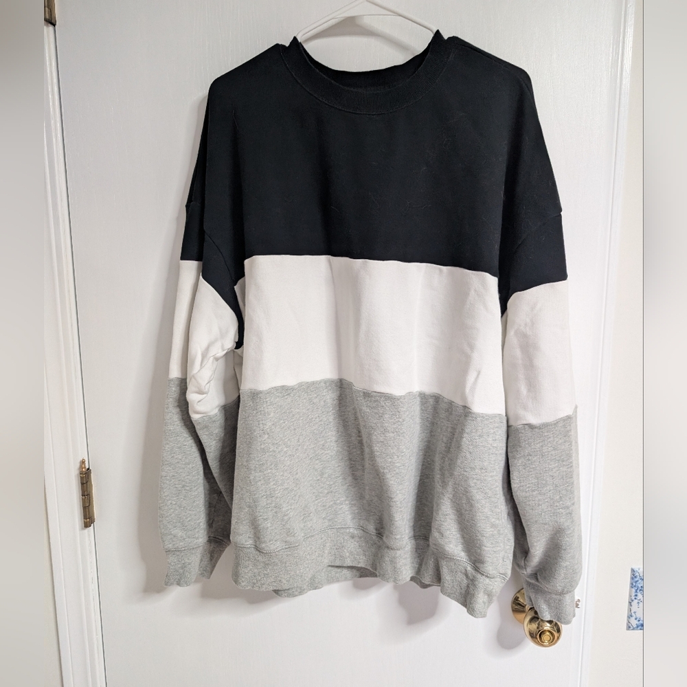 Original Use Black, White, and Gray Crewneck Sweater